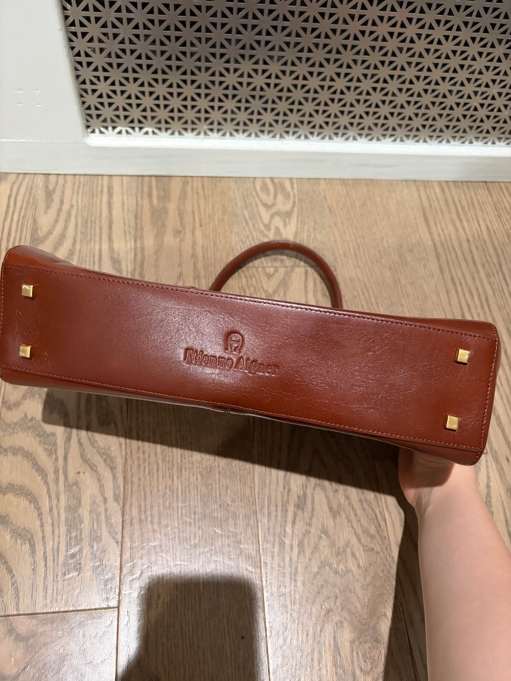 Vintage Etienne Aigner Bag - Picture 3 of 9